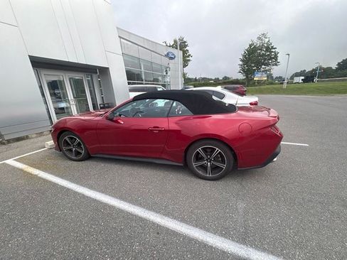 Used 2024 Ford Mustang Premium RWD image 5