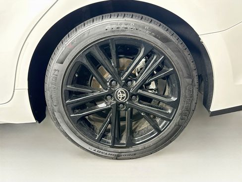Used 2026 Toyota Camry SE FWD image 11