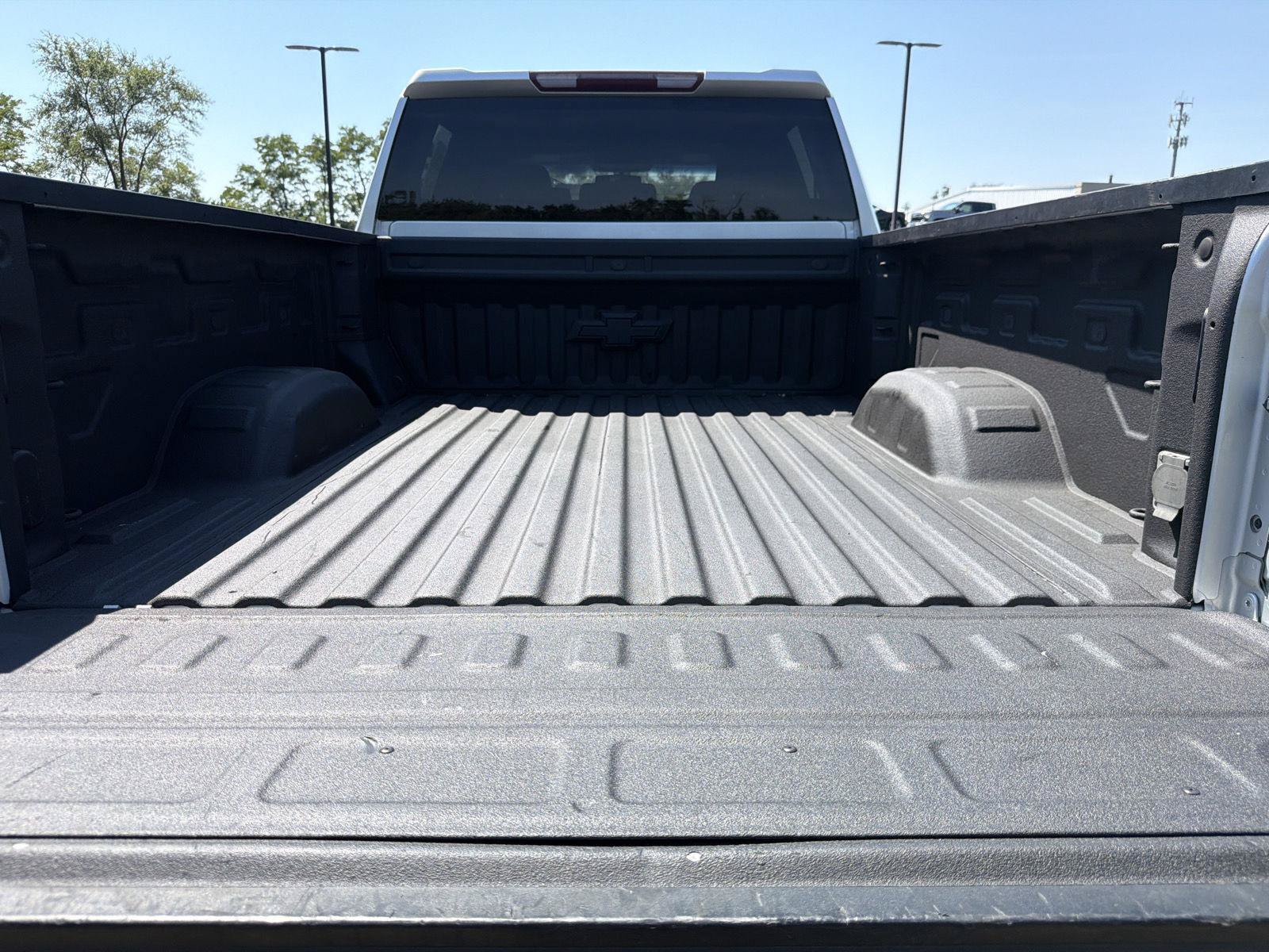 Used 2020 Chevrolet Silverado 2500 LTZ AWD/4WD image 45