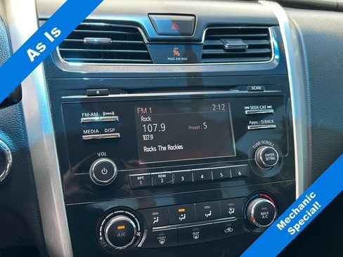 Used 2014 Nissan Altima 2.5 S w/ Display Audio Package FWD image 16
