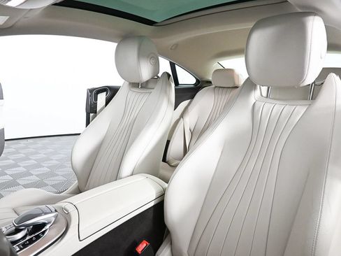 Used 2018 Mercedes-Benz E 400 Coupe image 5
