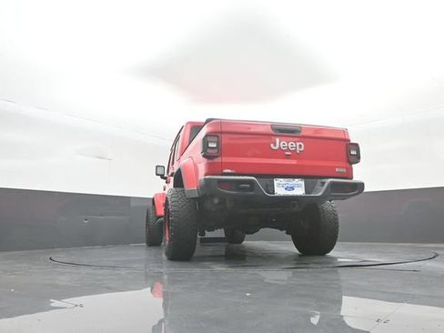 Used 2020 Jeep Gladiator Overland AWD/4WD image 40
