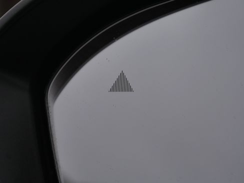 Certified 2023 Nissan Rogue S image 29