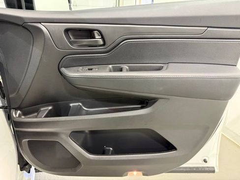 Used 2025 Honda Odyssey Sport-L image 29