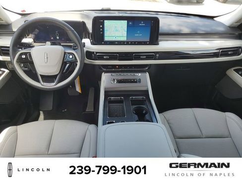 New 2025 Lincoln Aviator Premiere w/ Equipment Group 101A image 17