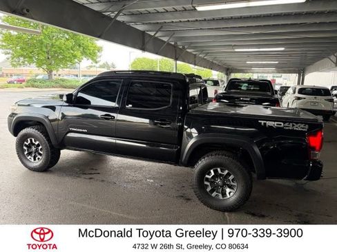 Used 2016 Toyota Tacoma TRD Off-Road AWD/4WD image 14