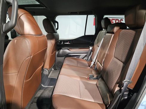 Certified 2025 Toyota Land Cruiser w/ Premium Package AWD/4WD image 36
