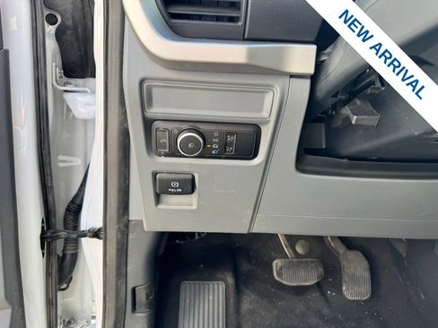 Used 2024 Ford F150 XLT image 19