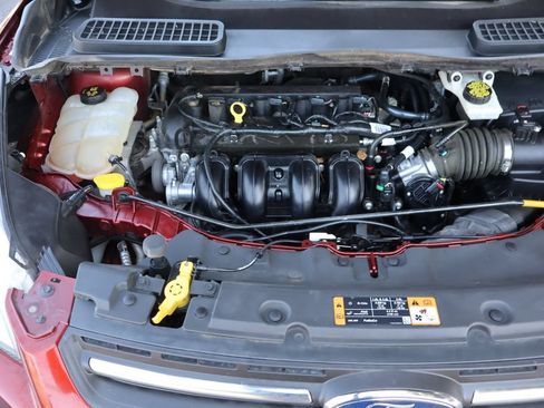 Used 2016 Ford Escape SE FWD image 37