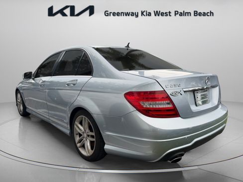 Used 2014 Mercedes-Benz C 250 Sedan image 4