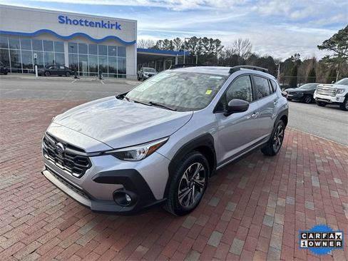 Used 2024 Subaru Crosstrek 2.0i Premium image 32