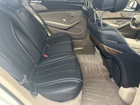 Used 2016 Mercedes-Benz S 550 Sedan image 17