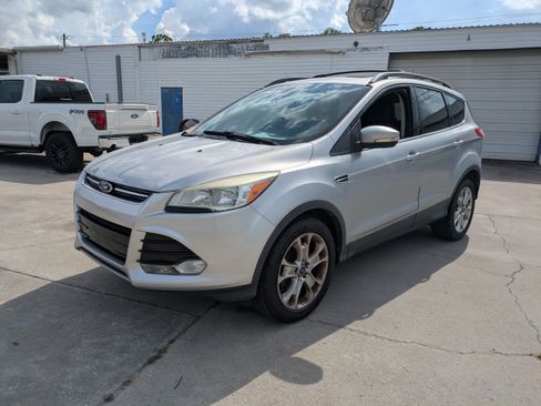 Used 2013 Ford Escape SEL FWD image 8