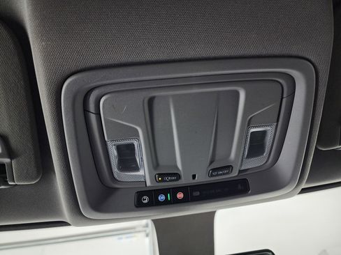 Used 2022 GMC Sierra 2500 SLE w/ SLE Value Package; image 50