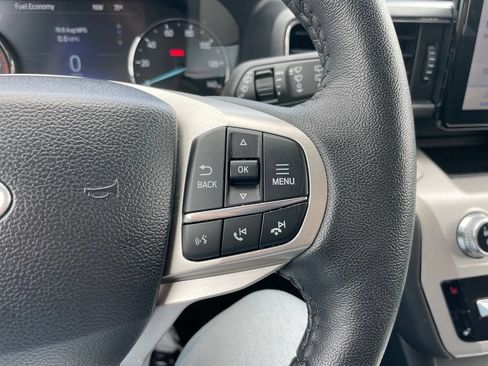 Used 2024 Ford Explorer XLT w/ Equipment Group 202A AWD/4WD image 22