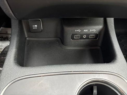 Used 2018 Dodge Durango GT image 19