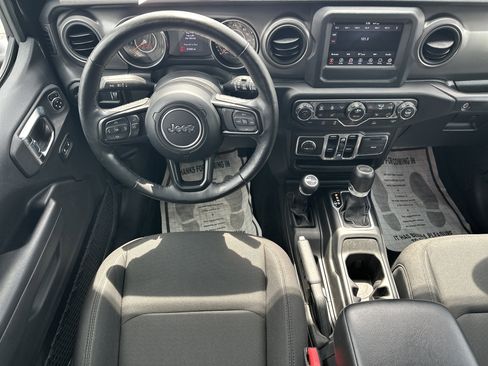 Used 2023 Jeep Wrangler Unlimited Sport AWD/4WD image 23