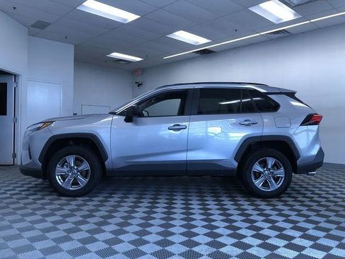 Certified 2025 Toyota RAV4 LE AWD/4WD image 11