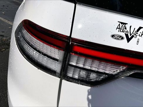 Certified 2025 Lincoln Aviator Reserve w/ Equipment Group 201A image 30