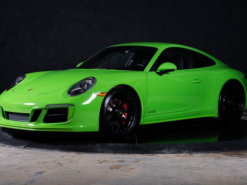 Used 2018 Porsche 911 Carrera GTS RWD image 9