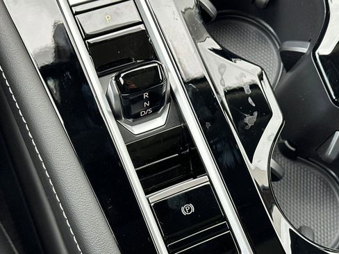 New 2026 Volkswagen Atlas SE image 21