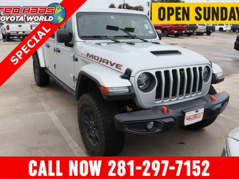 Used 2022 Jeep Gladiator Mojave w/ LED Lighting Group AWD/4WD image 1