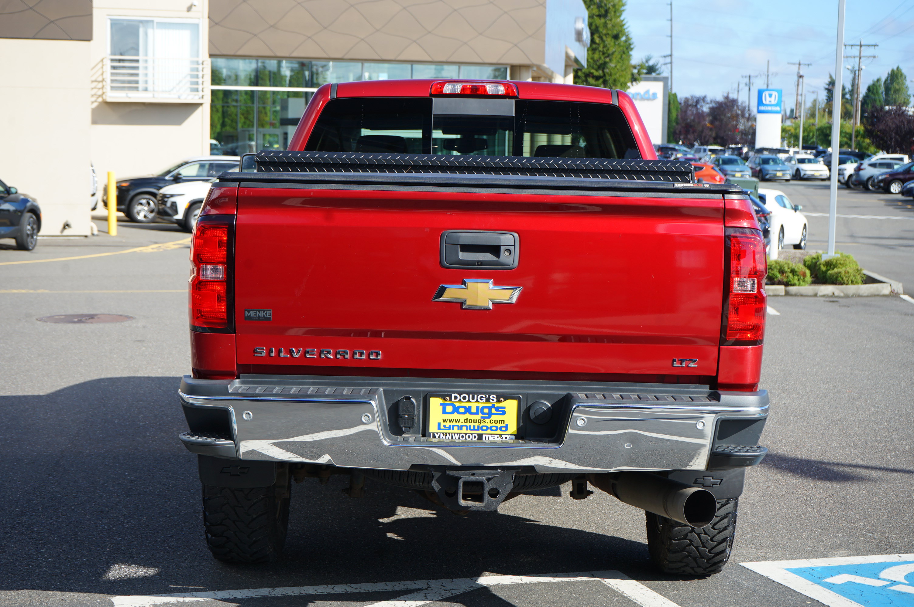 Used 2018 Chevrolet Silverado 2500 LTZ w/ Duramax Plus Package AWD/4WD image 4