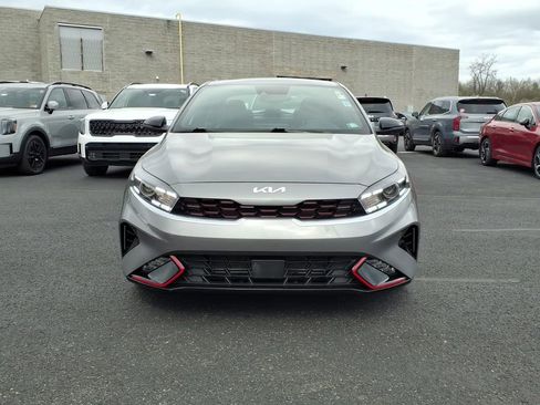 Used 2024 Kia Forte GT-Line w/ GT-Line Premium Package image 4