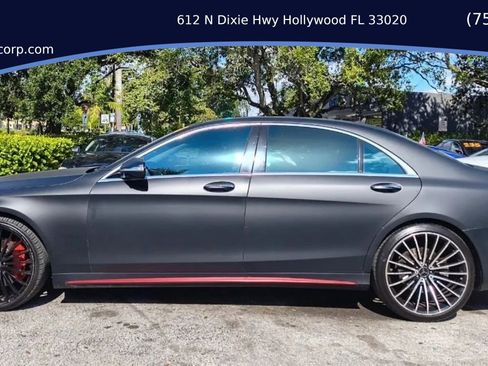 Used 2019 Mercedes-Benz S 560 Sedan image 2
