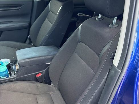 Used 2024 Honda CR-V EX image 2