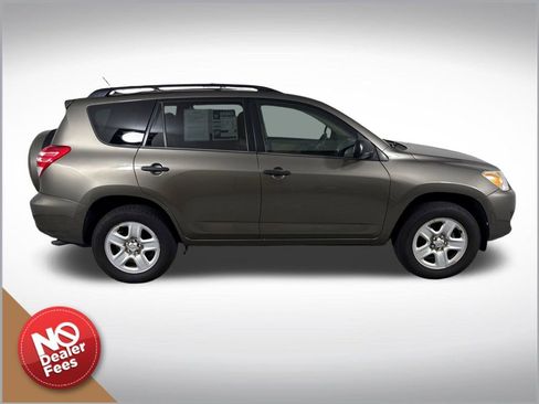 Used 2012 Toyota RAV4 FWD w/ Value Pkg image 2