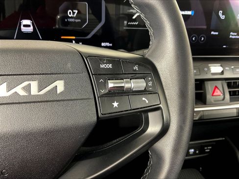 Used 2025 Kia K4 EX FWD image 13