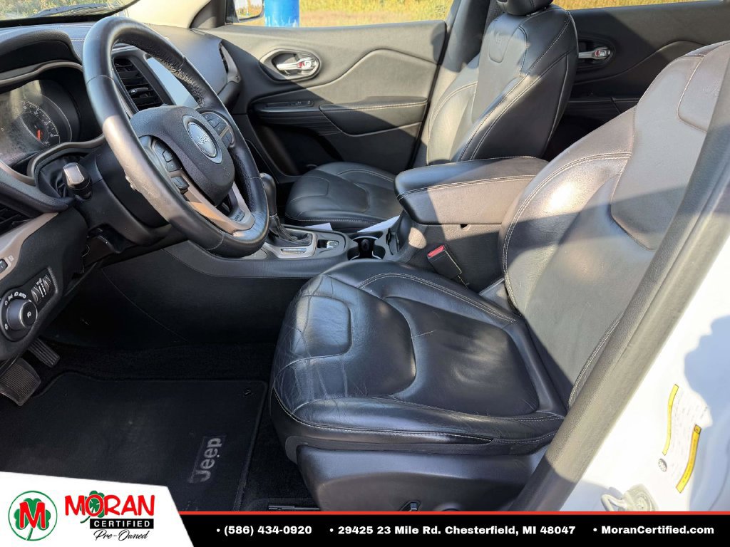 Used 2015 Jeep Cherokee Limited AWD/4WD image 17