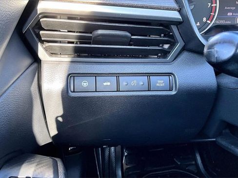 Used 2019 Nissan Altima 2.5 SL image 25