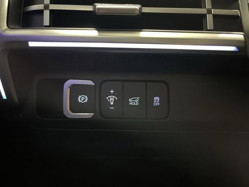 Used 2025 Hyundai Santa Fe Limited image 28