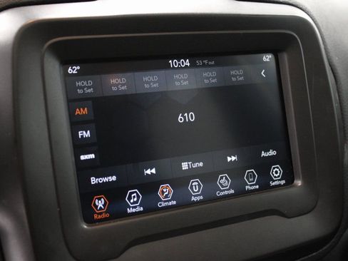 Used 2020 Jeep Renegade Limited w/ LED Lighting Group AWD/4WD image 3