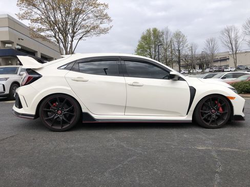 Used 2019 Honda Civic Type R image 6