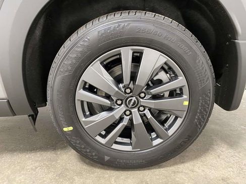 New 2026 Nissan Pathfinder SV image 7