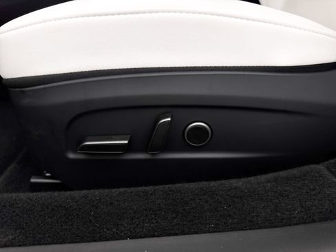 Used 2025 Tesla Model 3 Long Range RWD image 30