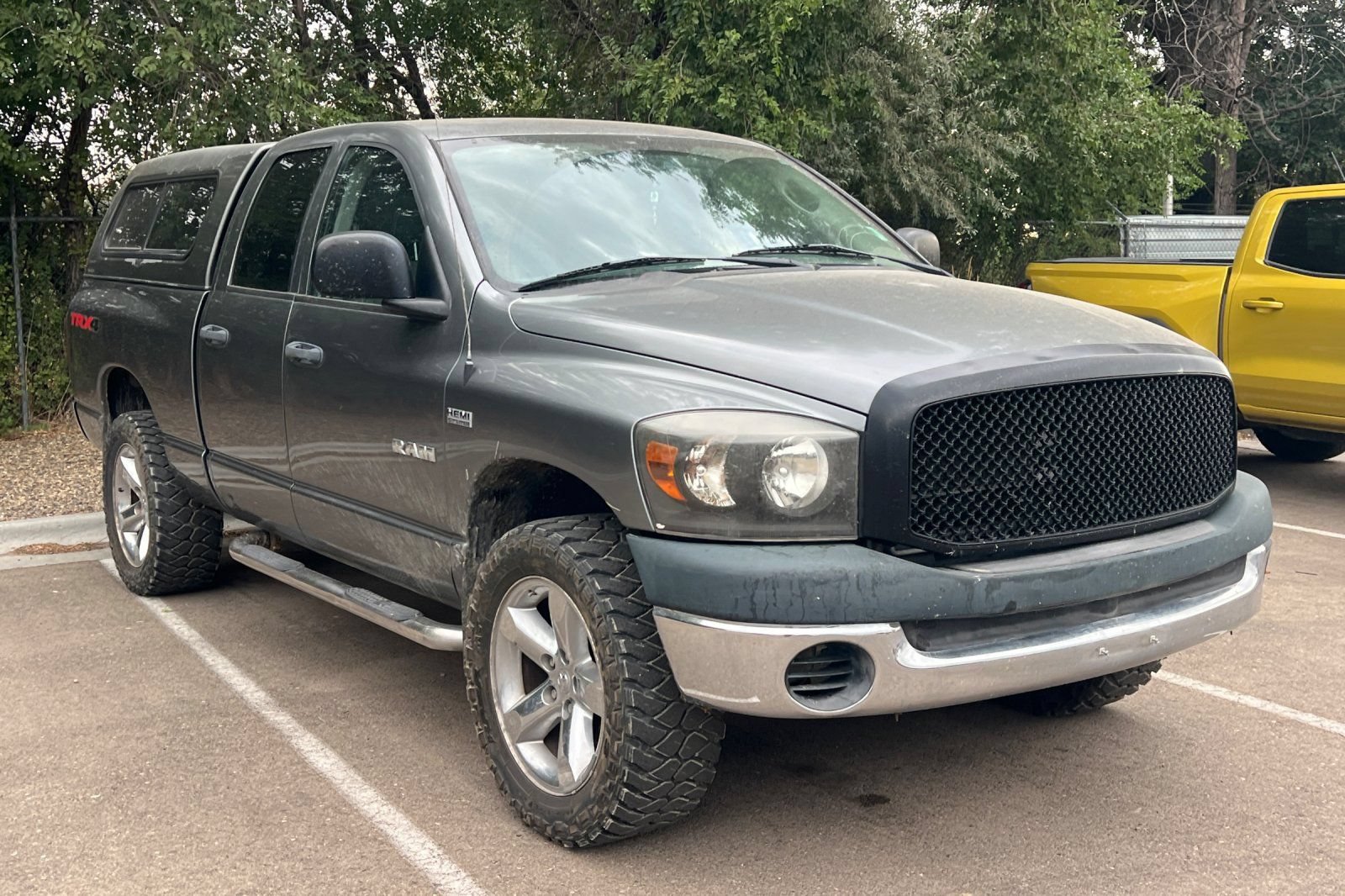 Used 2008 Dodge Ram 1500 Truck ST AWD/4WD image 2