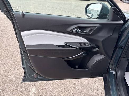 New 2026 Chevrolet Trax LT image 7