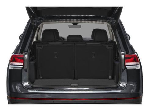 Used 2024 Volkswagen Atlas SEL AWD/4WD image 11
