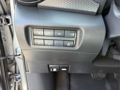 Used 2023 Nissan Kicks S FWD image 23