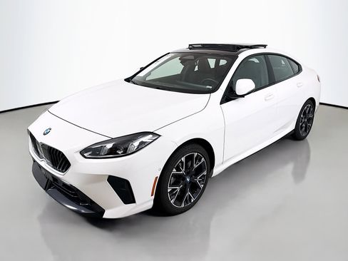 Used 2025 BMW 228i xDrive AWD/4WD image 3