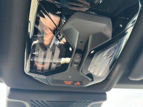 New 2025 BMW X3 xDrive30i w/ Premium Package image 28