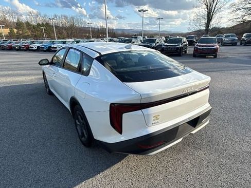 Used 2025 Kia K4 FWD image 6