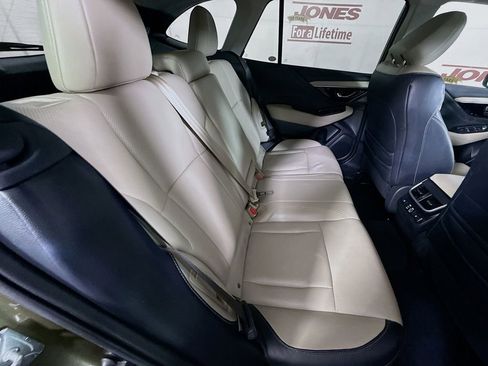 Certified 2023 Subaru Outback Limited image 32