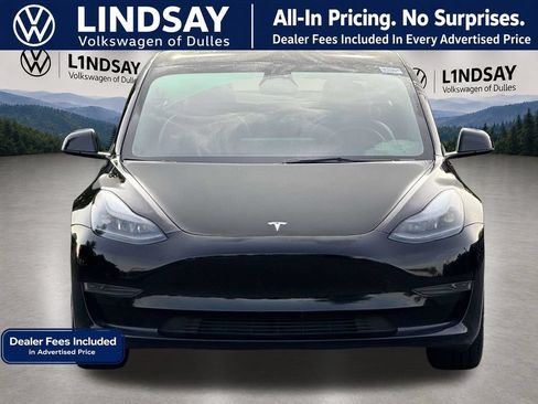 Used 2023 Tesla Model 3 Standard Range RWD image 3