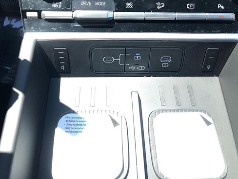 New 2026 Hyundai Santa Fe Limited AWD/4WD image 18