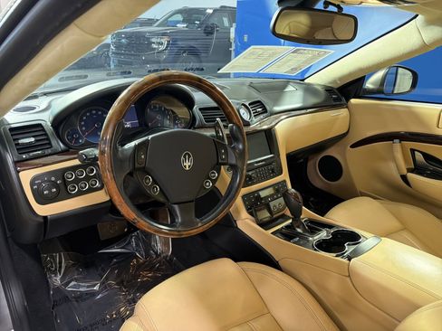 Used 2008 Maserati GranTurismo Coupe RWD image 22
